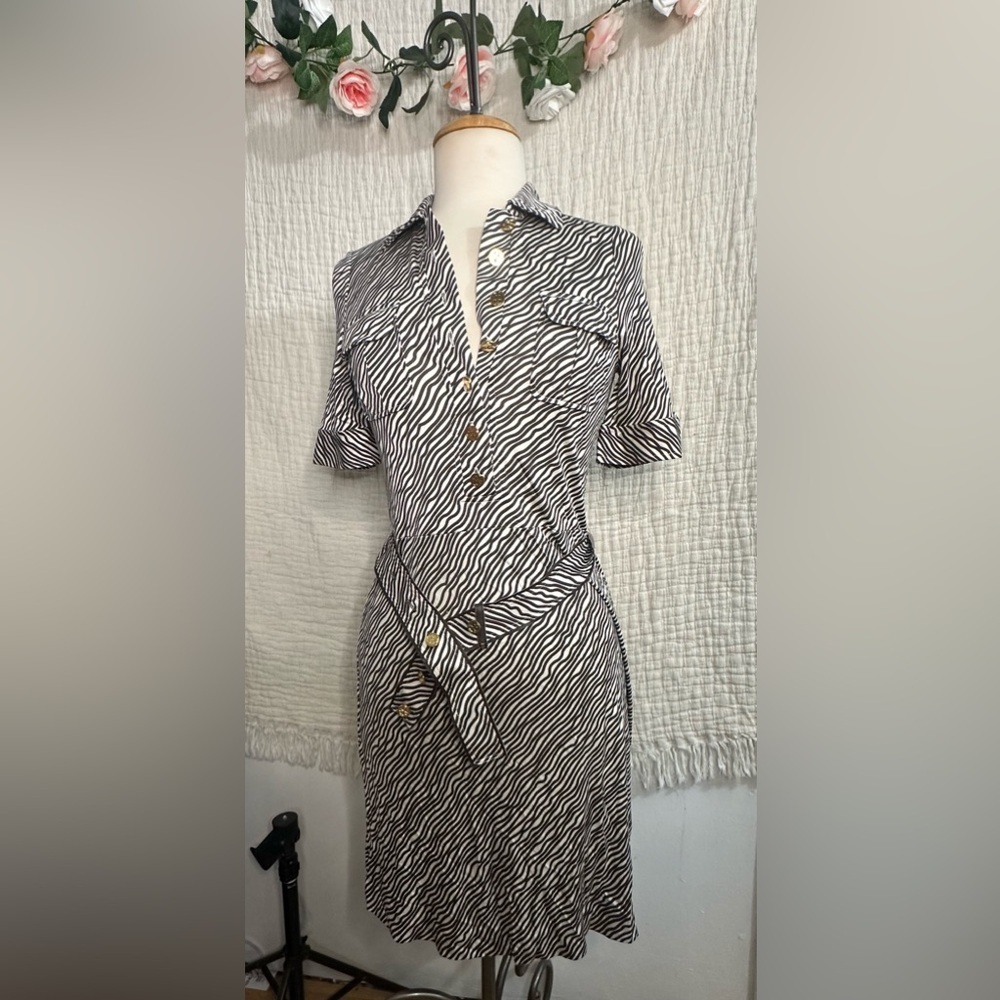 Tory Burch silk Dress with Belt - Picture 7 of 7